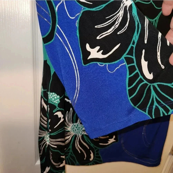 JM Collection ladies top‎ - Picture 2 of 11